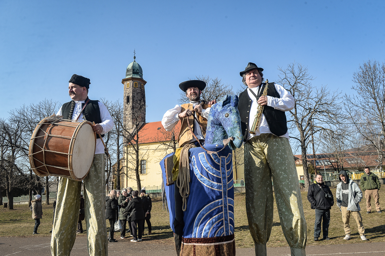 CZT_7773